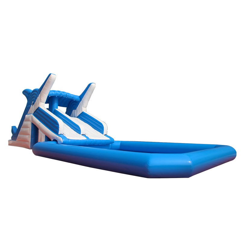 Giant outdoor inflatable slide with water pool